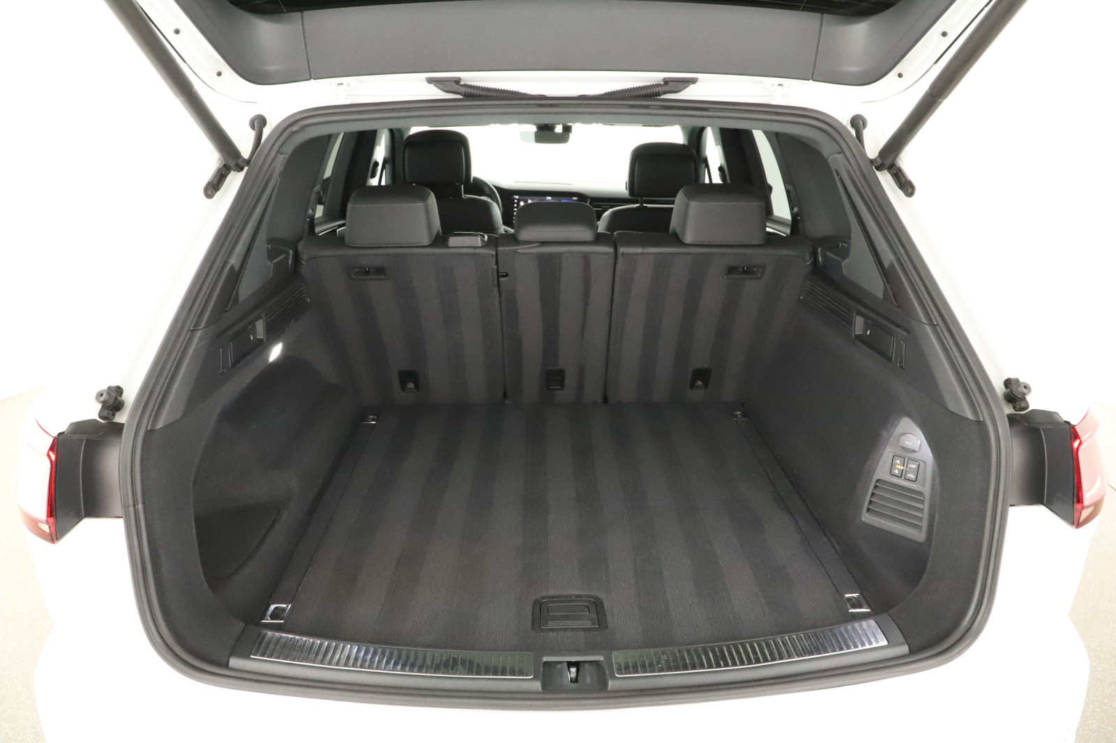 Volkswagen Touareg - 2020