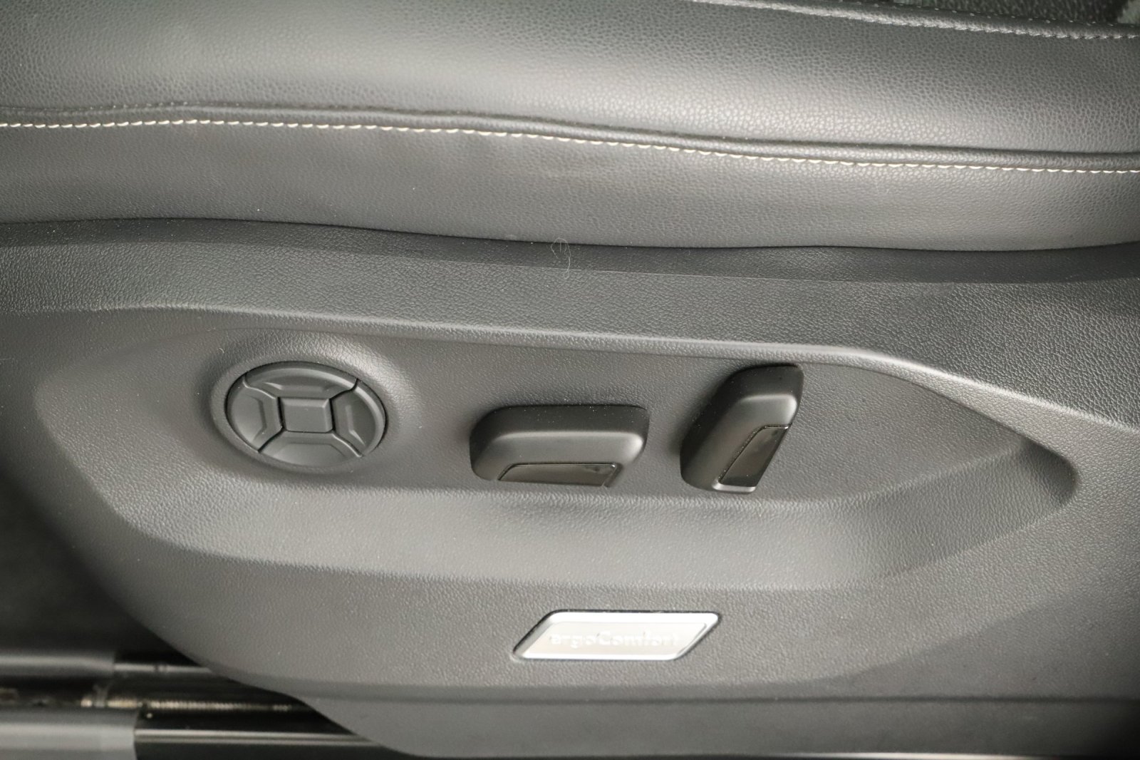 Volkswagen Touareg - 2020