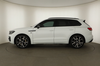 Volkswagen Touareg - 2020