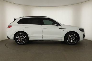 Volkswagen Touareg - 2020