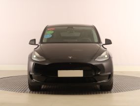 Tesla Model Y - 2023
