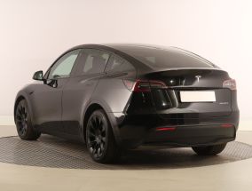 Tesla Model Y - 2023
