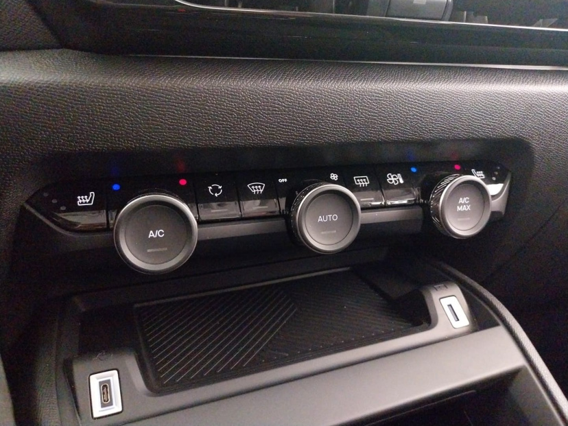 Citroen C4 X, 2024