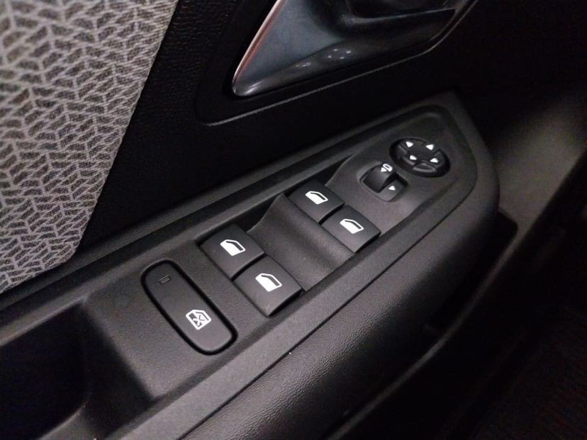 Citroen C4 X, 2024