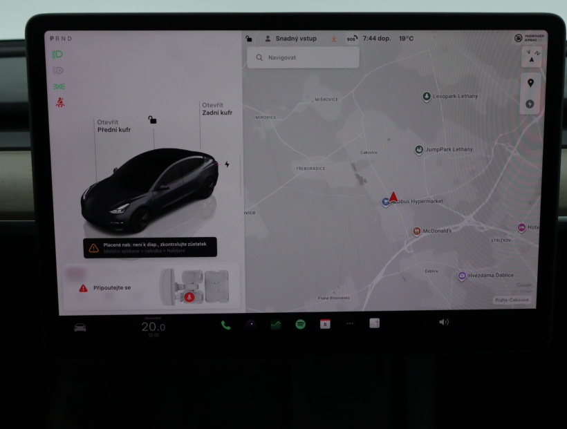Tesla Model 3, 2022
