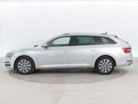 Skoda Superb - 2022