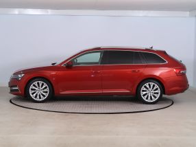 Skoda Superb - 2021