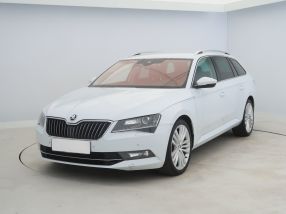Škoda Superb - 2016