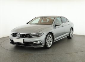 Volkswagen Passat - 2020