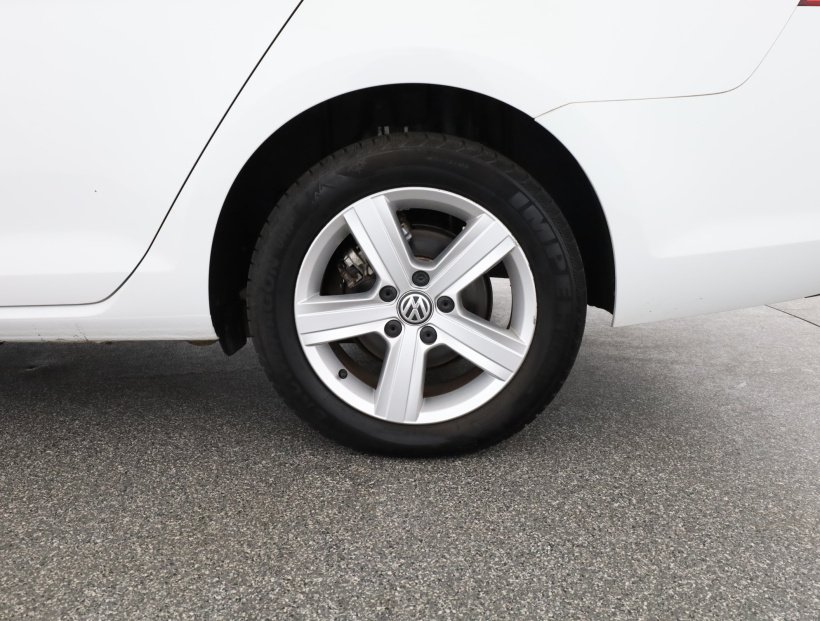 Volkswagen Golf, 2014