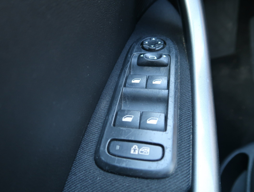 Peugeot 308, 2007