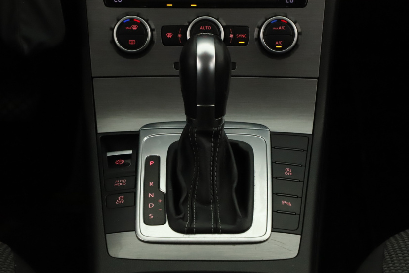 Volkswagen Passat, 2014