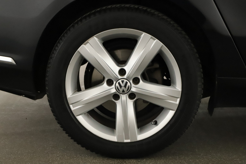 Volkswagen Passat, 2014