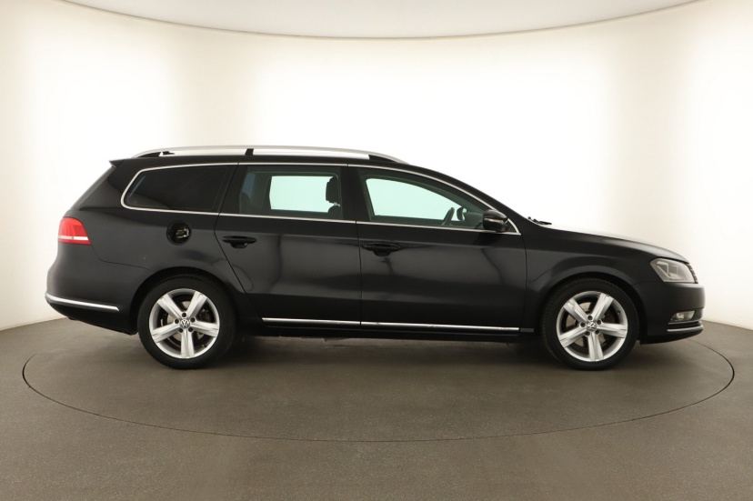 Volkswagen Passat, 2014
