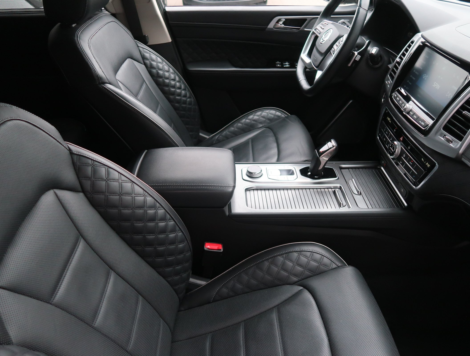 SsangYong Rexton - 2023