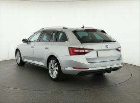 Skoda Superb - 2019