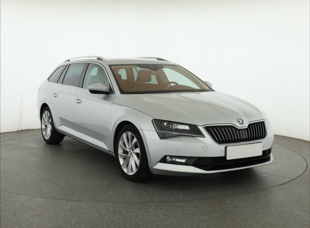 Škoda Superb 2019