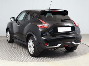 Nissan Juke - 2015