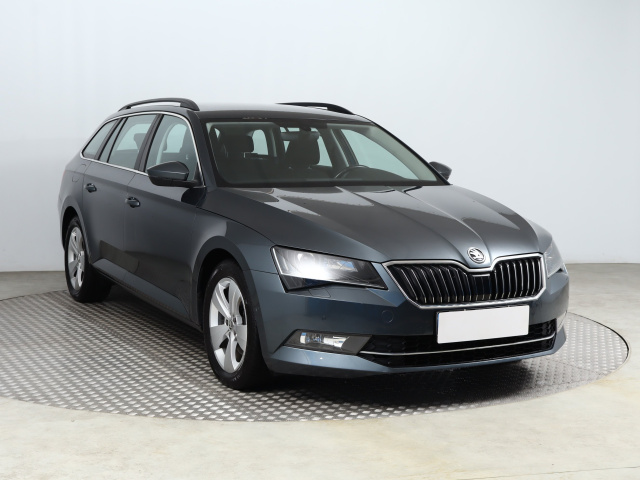 Škoda Superb 2017