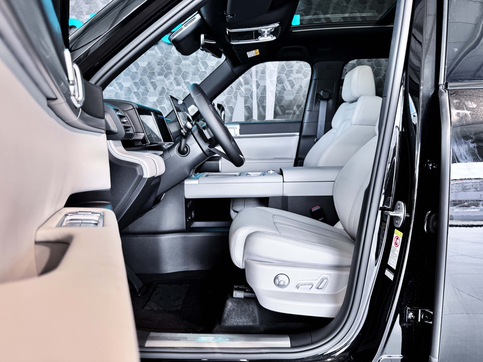 Denza Titanium 7 - 2026