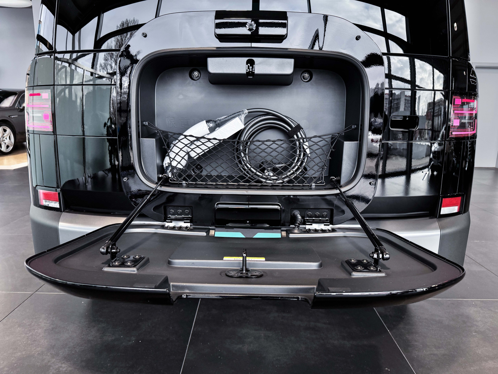 Denza Titanium 7 - 2026