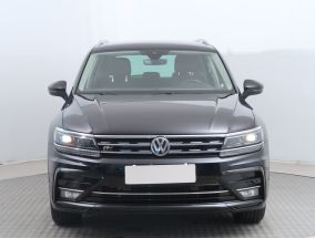 Volkswagen Tiguan - 2019