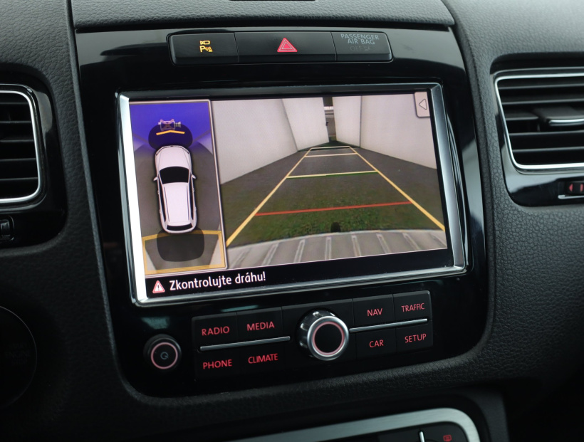 Volkswagen Touareg, 2012