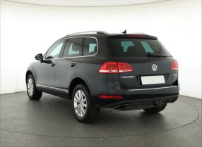 Volkswagen Touareg - 2012