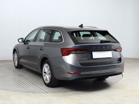 Škoda Octavia - 2023