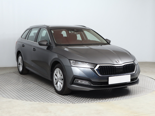 Skoda Octavia 2023