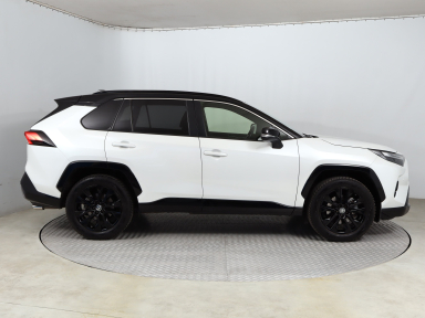Toyota RAV 4 - 2024