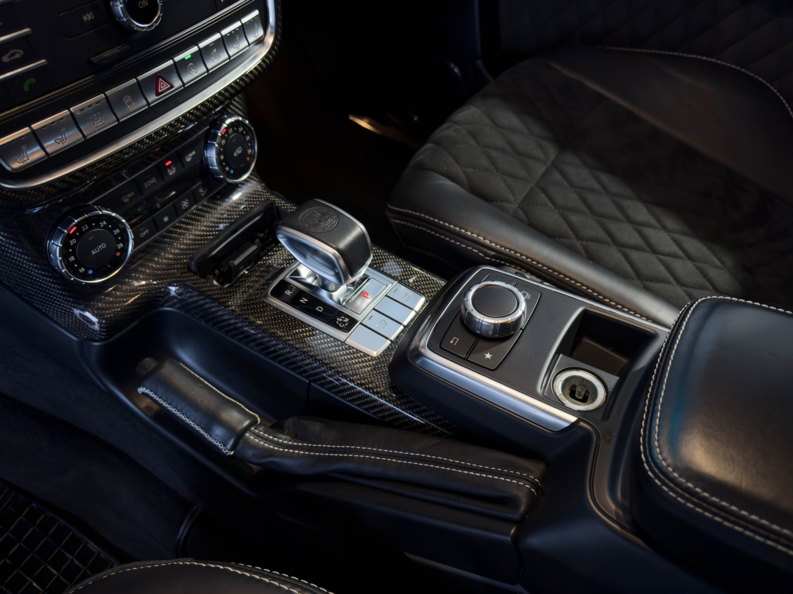 Mercedes-Benz G - 2017