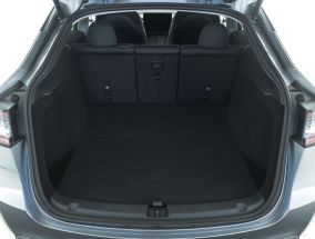 Tesla Model Y - 2024
