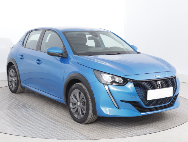 Peugeot e-208 2021