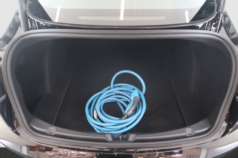 Tesla Model 3, 2021