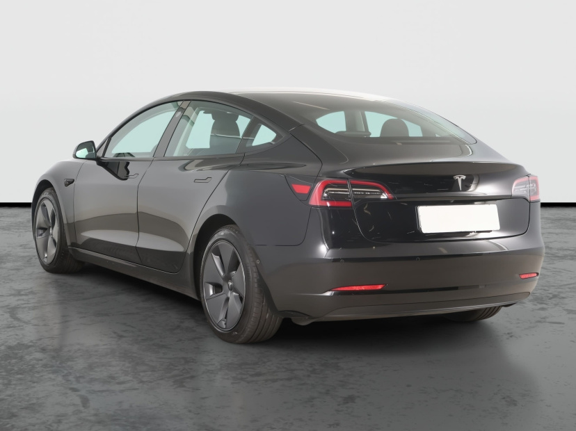 Tesla Model 3, 2021