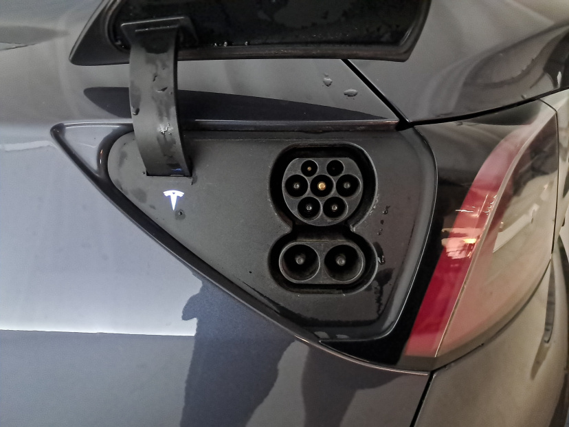 Tesla Model 3, 2020