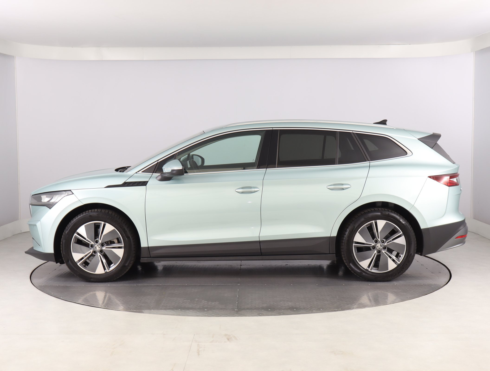 Škoda Enyaq - 2023