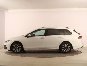 Volkswagen Golf - 2023