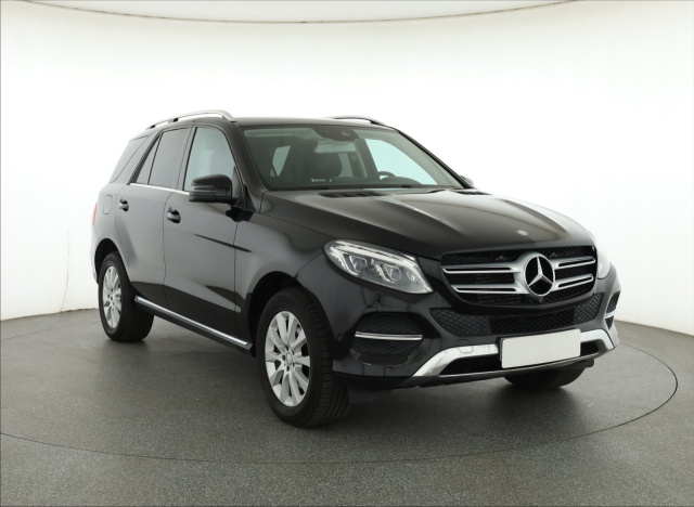 Mercedes-Benz GLE 2016