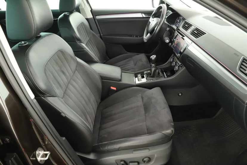 Škoda Superb, 2016