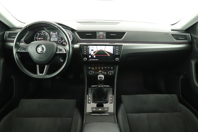 Škoda Superb, 2016
