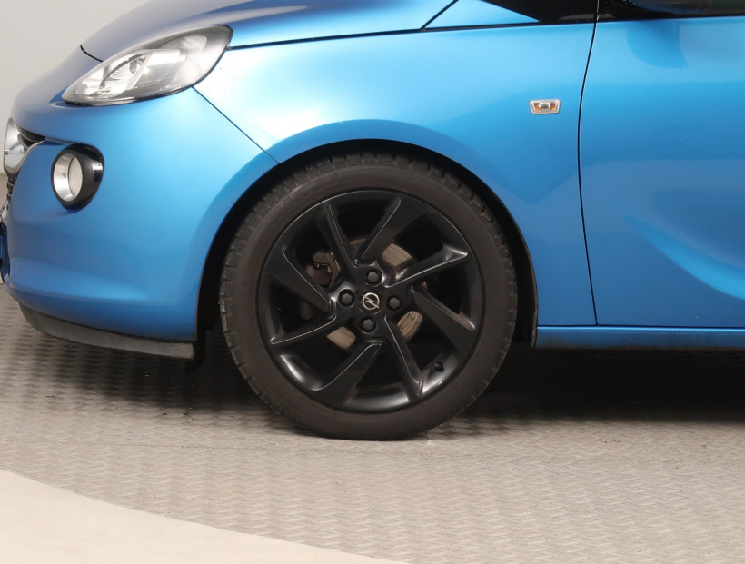 Opel Adam, 2016