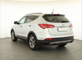 Hyundai Santa Fe - 2015