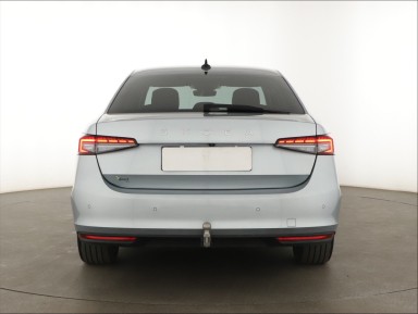 Škoda Superb - 2024