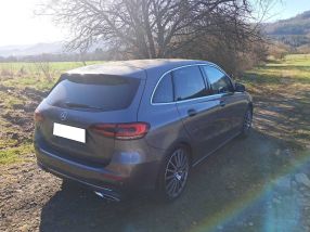 Mercedes-Benz B - 2020