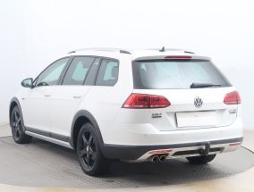 Volkswagen Golf - 2016