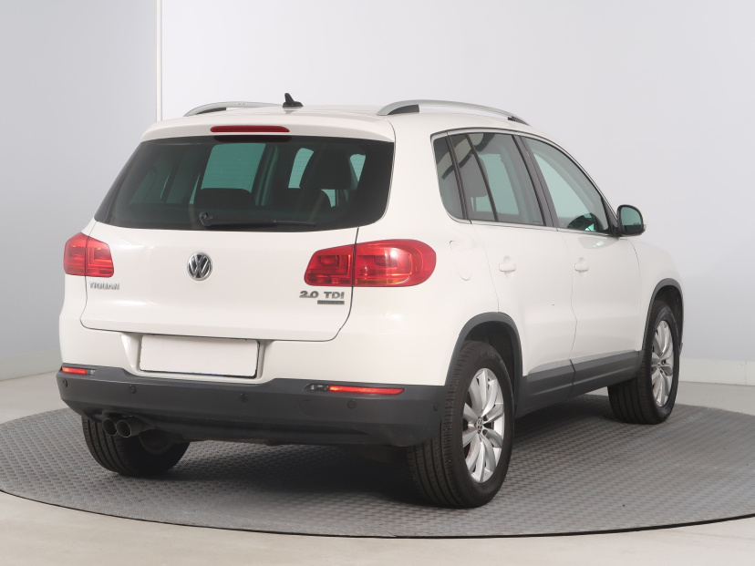 Volkswagen Tiguan, 2011