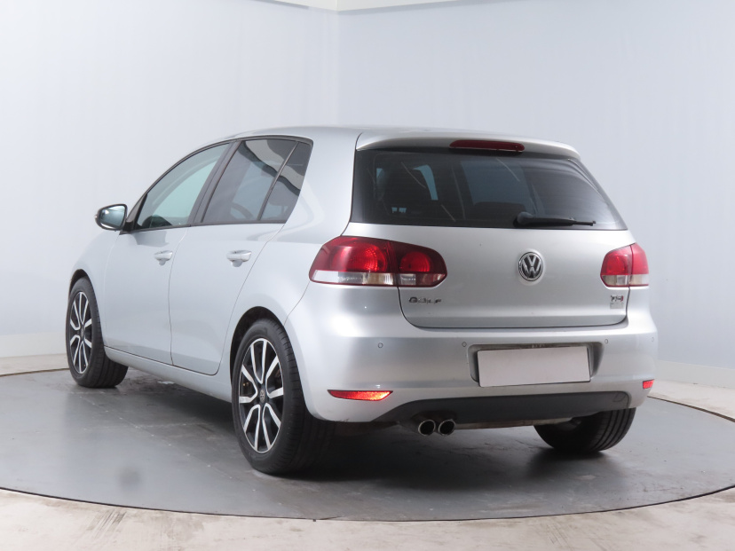Volkswagen Golf, 2010