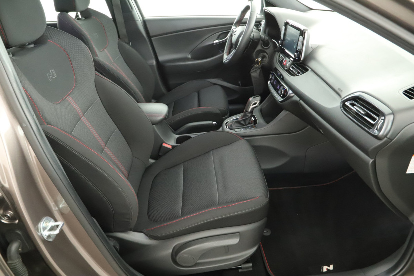 Hyundai i30, 2021